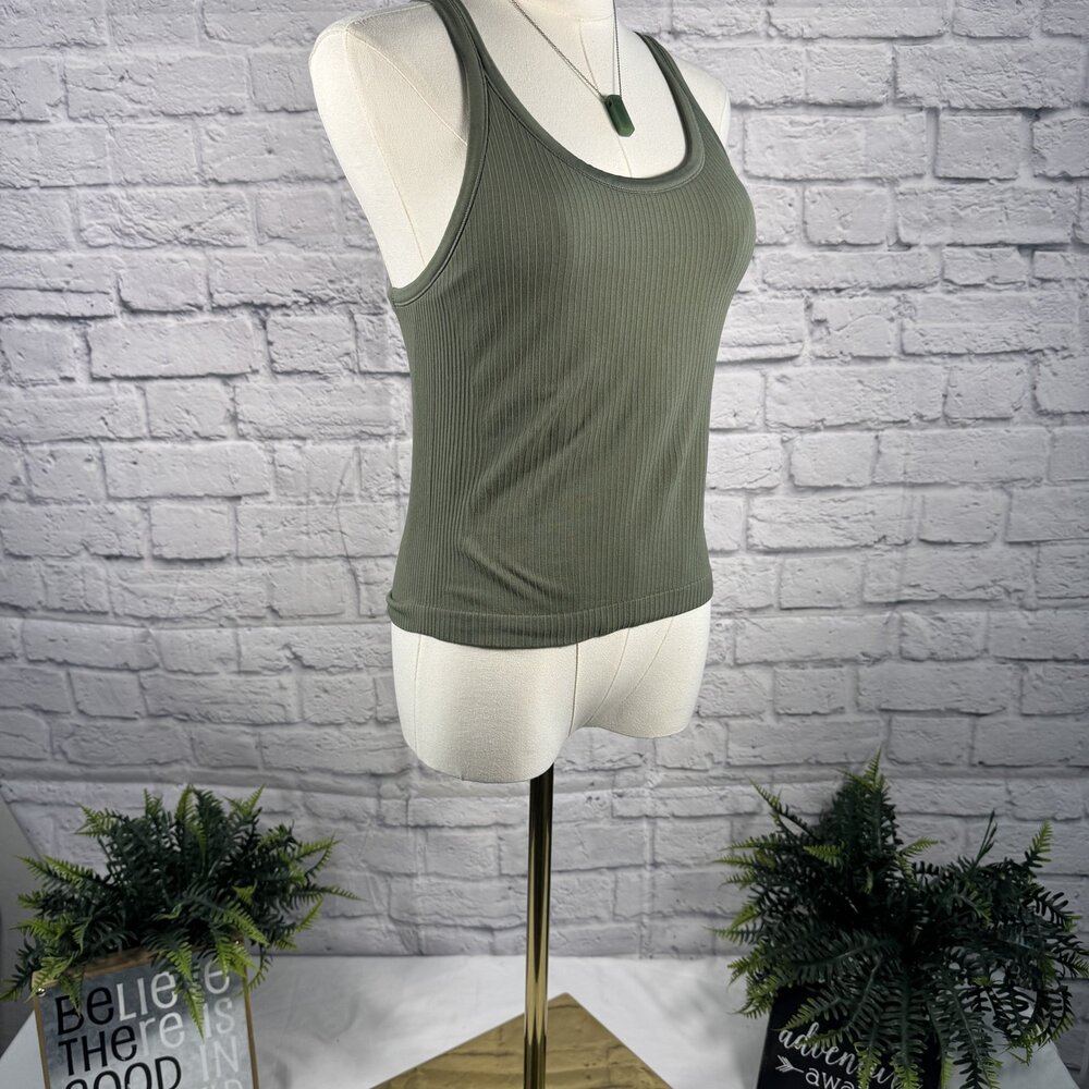 Olive Green Ribbed Racerback Tank Top M Fitted Basic - Picture 6 of 6